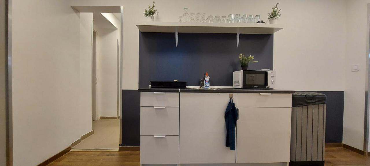 K21 Party Apartment Hotel With Inhouse Ruin Pub Budapeste Exterior foto